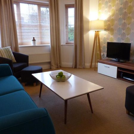 St Raphael House, City Centre Charming Apartments Basingstoke Exteriér fotografie